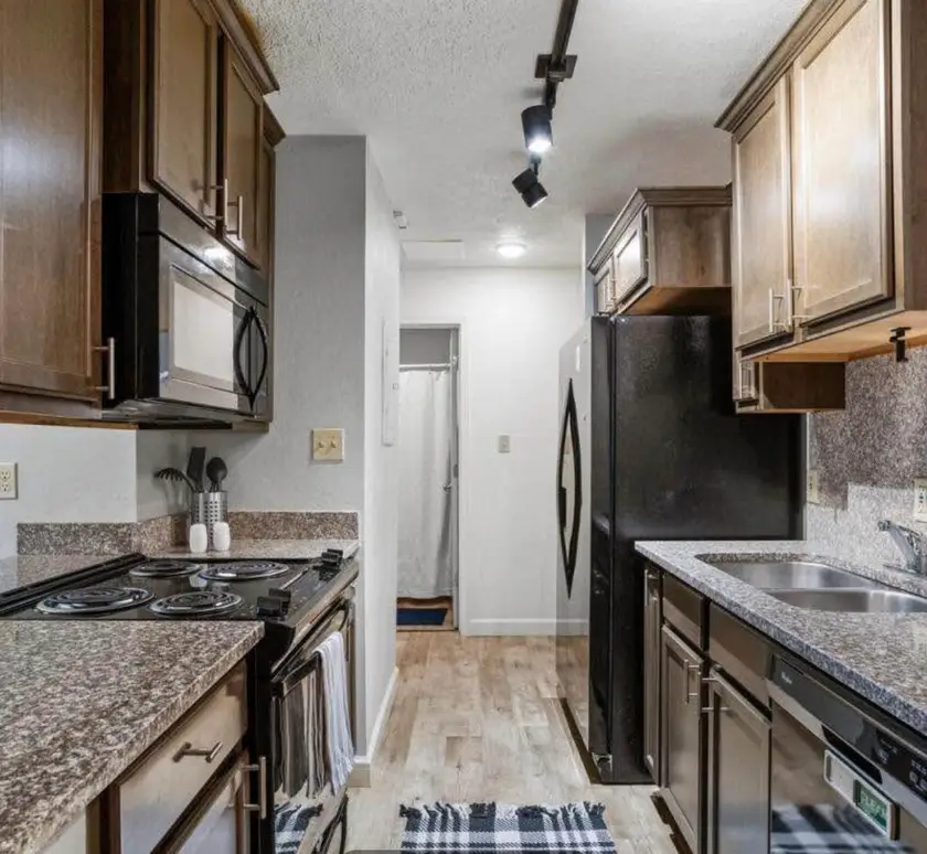 Private room at 505 E Healey St, Champaign, IL 61820, photo 4 of 6